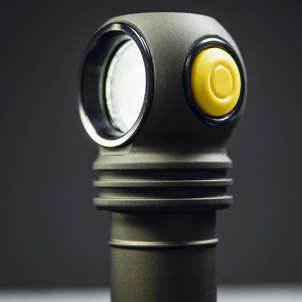 Armytek Wizard C2 Pro Olive / Valkoinen / 2500 lm