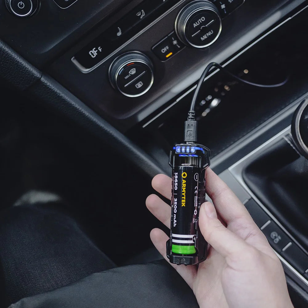 Akkulaturi Armytek Handy C1 VE, 1 latauspaikka