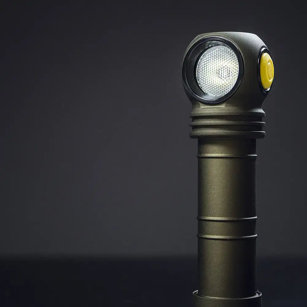 Otsalamppu Armytek Wizard C2 Pro Max Olive Kylmä Sävy 4000 lm