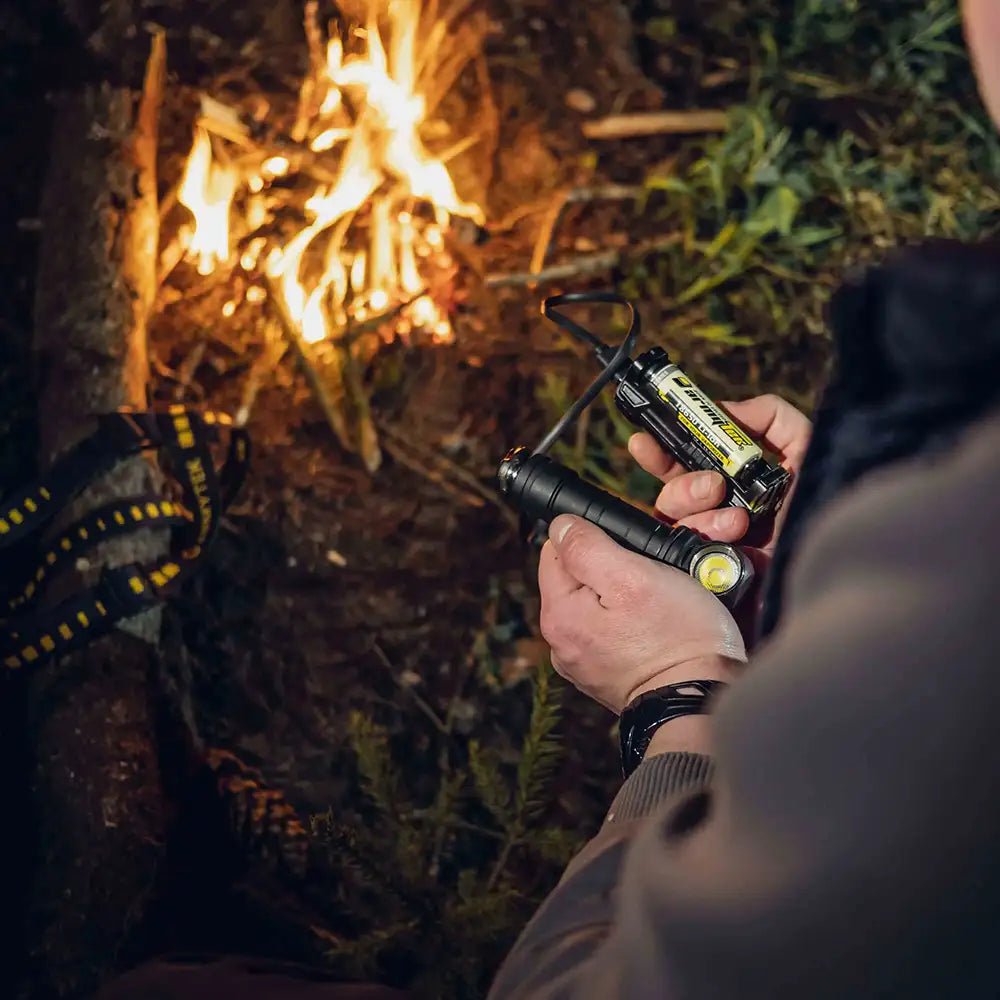 Otsalamppu Armytek Wizard C2 Pro Max Lämmin Sävy 3720 lm