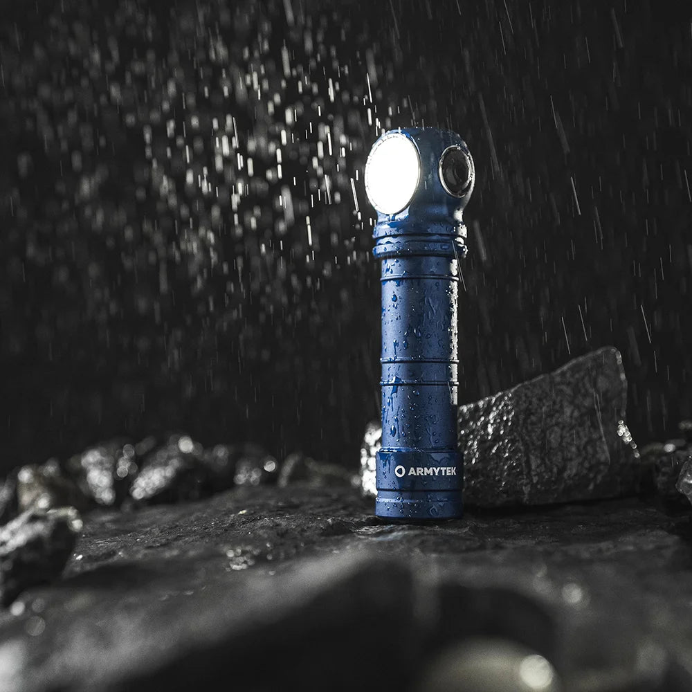 Otsalamppu Armytek Wizard C2 Pro Max LR Finland Edition Kylmä Sävy 4150 lm
