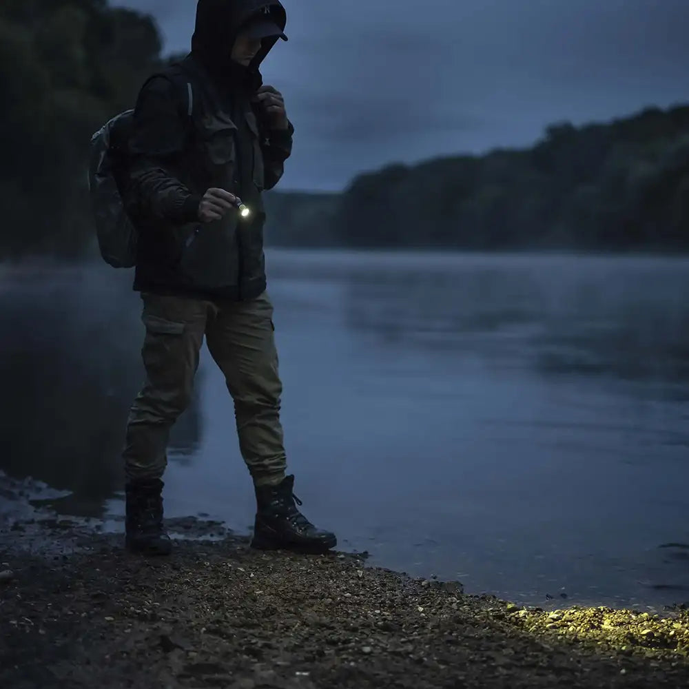 Taskulamppu Armytek Prime C1 Pro Lämmin Sävy 930 lm